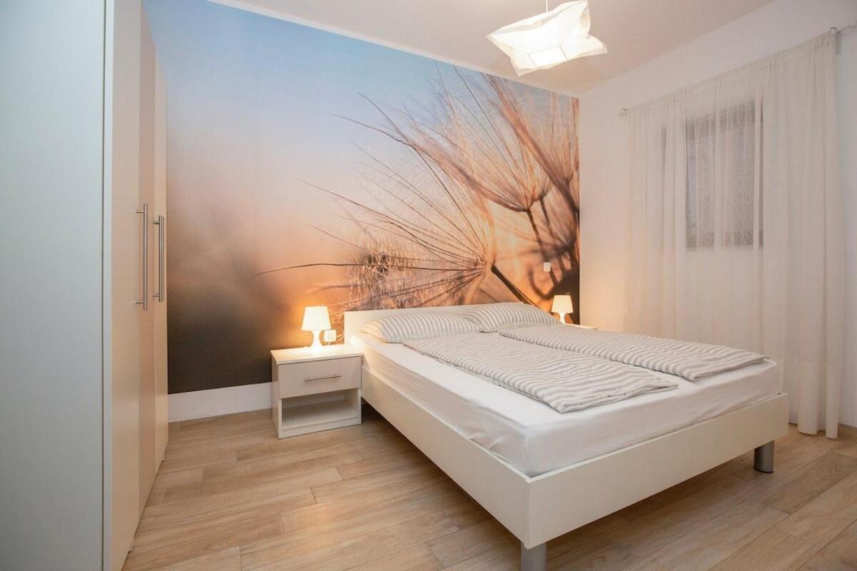 Istria Sea Side 207&208